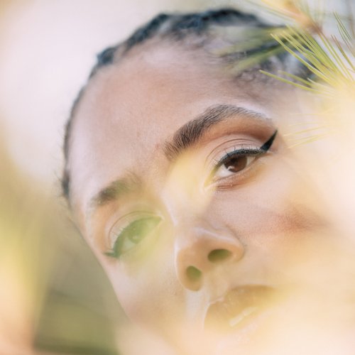 Jayda G - Blue Lights (2023) Hi Res