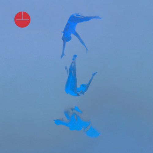 Hiroyuki Onogawa (小野川浩幸) - August in the Water: Music for Film 1995-2005 (2023)