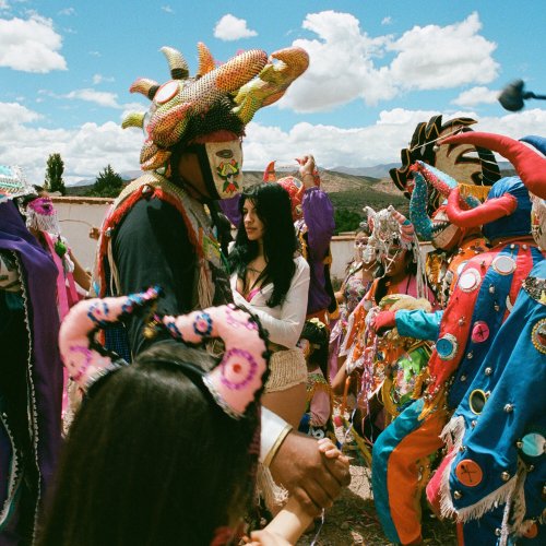Cazzu - Latinaje (2025) Hi-Res